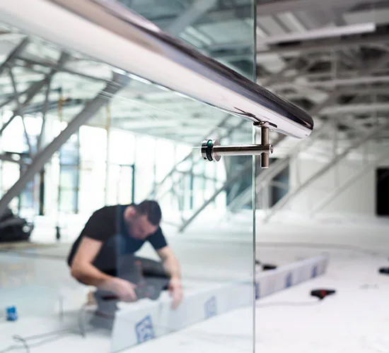 Wright, FL highly skilled glass repair technicians